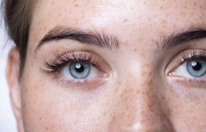 A close up of a woman's eyes